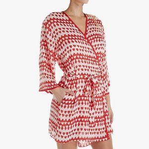 Kate Spade New York Hearts Crinkle Chiffon Robe